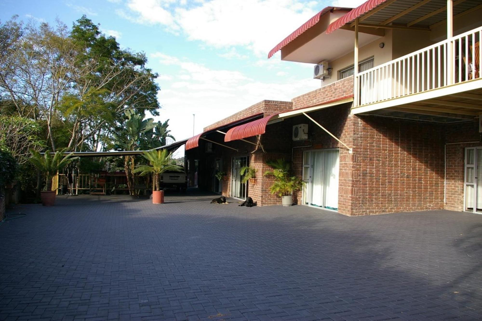 Ingwe Guesthouse Mbombela Exterior foto